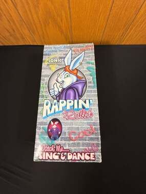 Vintage Rappin Rabbit / 15” / Animated Singing / 1999